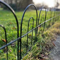 Bar Bow Top Design Steel Garden Lawn Edging (45cm X 41cm) - 10 Panels 7 Bar Bow Top Design Steel Garden Lawn Edging (45cm X 41cm) - 10 Panels -Outsunny Garden Zone bar bow top design steel garden lawn edging 45cm x 41cm 10 panels5056589501495 04c MP