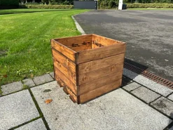 Charles Taylor Large Open Planter