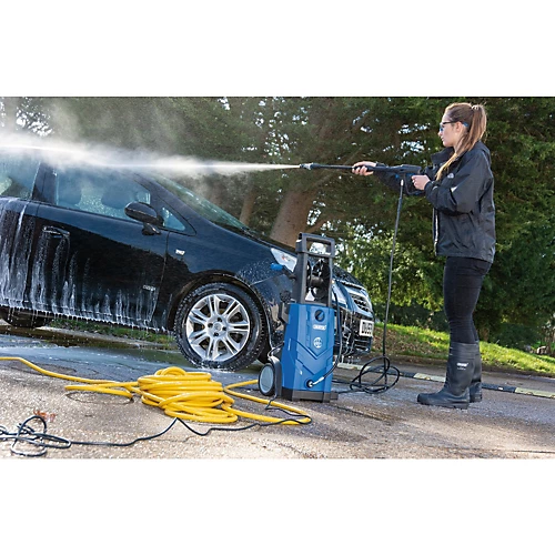 Draper Reinforced Watering Hose, 12mm Bore, 30m 56314 4 Draper Reinforced Watering Hose, 12mm Bore, 30m 56314 - Image 4