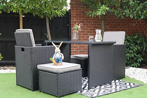 ETON BLACK 4 SEATER RATTAN GARDEN CUBE ARMCHAIR WITH TABLE SET 1 ETON BLACK 4 SEATER RATTAN GARDEN CUBE ARMCHAIR WITH TABLE SET