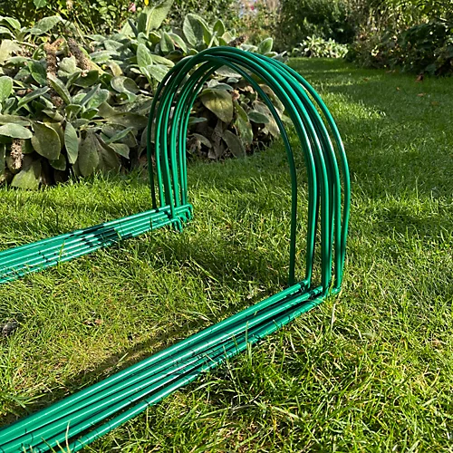 Garden Hoop Plant Bow Support System 30cm X 45cm (Pack Of 10) 3 Garden Hoop Plant Bow Support System 30cm X 45cm (Pack Of 10) - Image 3