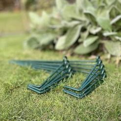 Garden Linked Metal Plant Support For Herbaceous Plants 35cm X 15cm (Pack Of 10) 6 Garden Linked Metal Plant Support For Herbaceous Plants 35cm X 15cm (Pack Of 10) -Outsunny Garden Zone garden linked metal plant support for herbaceous plants 35cm x 15cm pack of 10 5060575102573 03c MP