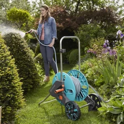 Gardena Aquaroll Freestanding Manual Hose Reel Set (L)20m -Outsunny Garden Zone gardena aquaroll freestanding manual hose reel set l 20m4078500032872 02i bq