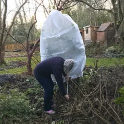 GardenSkill Extra Thick 50GSM Frost Protection Fleece Winter Warmer Plant Jacket 1.6 X 2m H -Outsunny Garden Zone gardenskill extra thick 50gsm frost protection fleece winter warmer plant jacket 1 6 x 2m h5060266507274 04c MP