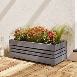 Geteborg Outdoor Rectangular Wooden Planter 91cm