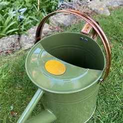 Heritage Tweed Green Metal & Copper Watering Can (3.5 Litre) -Outsunny Garden Zone heritage tweed green metal copper watering can 3 5 litre 5060575102252 04c MP