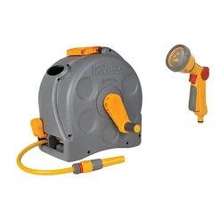 Hozelock 2415 2-n-1 Compact Enclosed Reel + Hose 25m With A 2679 Multispray Gun