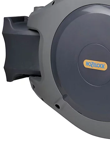 Hozelock 2595 40m Auto Reel Retractable Hose System Wall Mounted 2679 Spray Gun 3 Hozelock 2595 40m Auto Reel Retractable Hose System Wall Mounted 2679 Spray Gun - Image 3