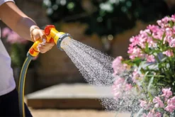 Hozelock 7850 50m Ultimate Hose Pipe Garden Crush Proof Anti Kink & 2679 Spray 6 Hozelock 7850 50m Ultimate Hose Pipe Garden Crush Proof Anti Kink & 2679 Spray -Outsunny Garden Zone hozelock 7850 50m ultimate hose pipe garden crush proof anti kink 2679 spray5055995506193 03c MP