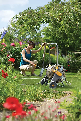 Hozelock Metal Hose Pipe Cart (L)40m 2 Hozelock Metal Hose Pipe Cart (L)40m - Image 2