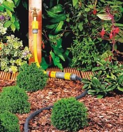 Hozelock Yellow Hose Pipe (L)10m 5 Hozelock Yellow Hose Pipe (L)10m -Outsunny Garden Zone hozelock yellow hose pipe l 10m5010646058667 01i