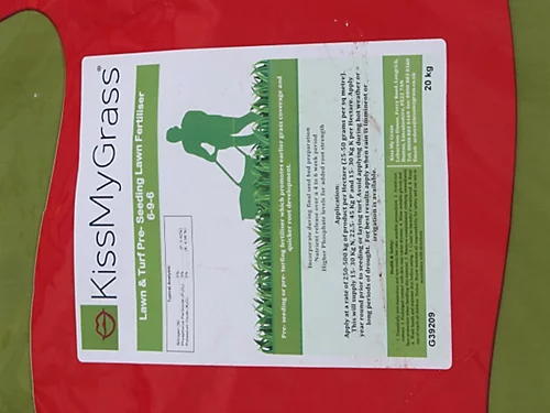 KissMyGrass Pre-seeding Lawn And Sportsfield Fertiliser 6.9.6 (1 X 5kg) 3 KissMyGrass Pre-seeding Lawn And Sportsfield Fertiliser 6.9.6 (1 X 5kg) - Image 3