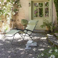 Lafuma Garden Recliner Chair - UV Resistant Anti Gravity Relaxing Sun Lounger With Removeable Headrest - Lime Green -Outsunny Garden Zone lafuma garden recliner chair uv resistant anti gravity relaxing sun lounger with removeable headrest lime green5053335892371 03c MP