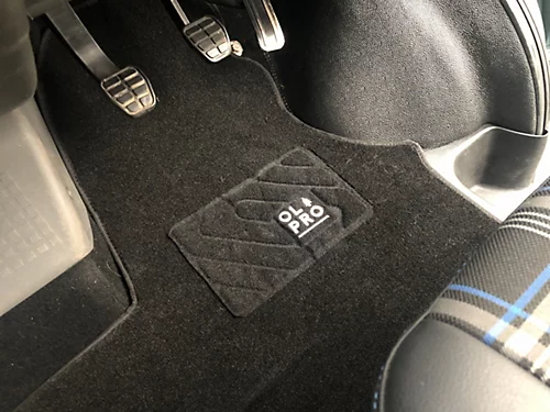 OLPRO Volkswagen T4 1990 2003 Front No Walkthrough (OLPRO LOGO ON KICK PAD) 3 OLPRO Volkswagen T4 1990 2003 Front No Walkthrough (OLPRO LOGO ON KICK PAD) - Image 3