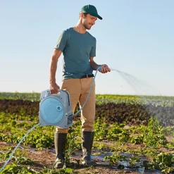 Outsunny 20m Garden Hose Reel With Simple Manual Rewind, Compact And Portable