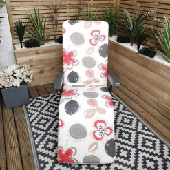 Padded Outdoor Garden Patio Recliner / Sun Lounger With Flowers -Outsunny Garden Zone padded outdoor garden patio recliner sun lounger with flowers5056589112080 03c MP