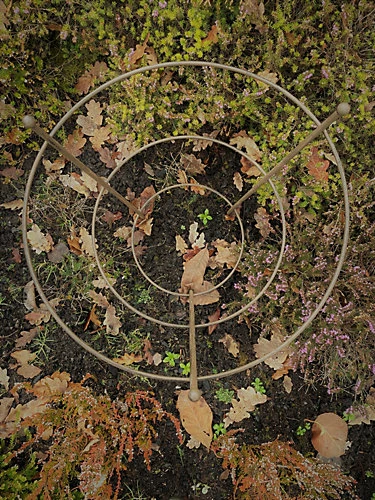 Peony Herbaceous Plant Support Frame Garden Flower Stand Ring Cage (H)51cm (Dia)40cm 4 Peony Herbaceous Plant Support Frame Garden Flower Stand Ring Cage (H)51cm (Dia)40cm - Image 4