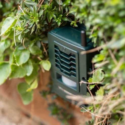 Pestbye Twinpack Ultrasonic Smart Link Cat Repellent System Battery Powered Motion Activated & Waterproof -Outsunny Garden Zone pestbye twinpack ultrasonic smart link cat repellent system battery powered motion activated waterproof5056228343608 03c MP