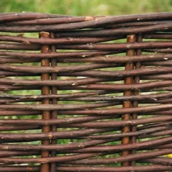 Primrose Woven Willow Hurdle Edging Garden Border Perimeter- H20cm X 200cm 7 Primrose Woven Willow Hurdle Edging Garden Border Perimeter- H20cm X 200cm -Outsunny Garden Zone primrose woven willow hurdle edging garden border perimeter h20cm x 200cm5055837272644 04c MP