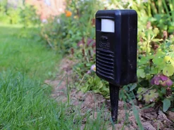 Rentokil FC78 Cat & Fox Deterrent RKLFC78 -Outsunny Garden Zone rentokil fc78 cat fox deterrent rklfc785012607006380 04c MP