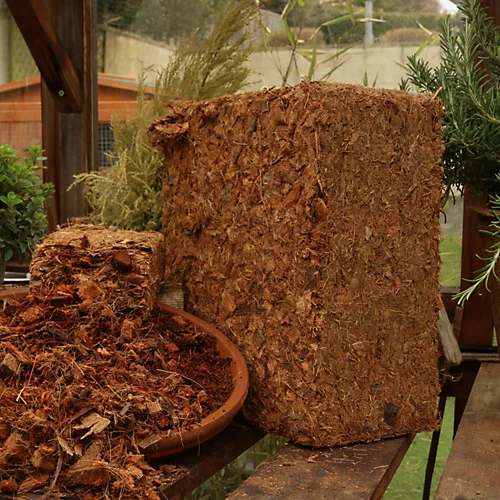 Salike 4.5kg Coir Coco Chip (Soil Conditioner) 2 Salike 4.5kg Coir Coco Chip (Soil Conditioner) - Image 2