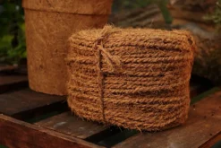 Salike Plant Support Coir Yarn 3-4mm ( 100m+) -Outsunny Garden Zone salike plant support coir yarn 3 4mm 100m 5060861940490 03c MP