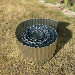 Set Of 12 Galvanised Steel Lawn Edging Rolls (16.5cm X 5m) 7 Set Of 12 Galvanised Steel Lawn Edging Rolls (16.5cm X 5m) -Outsunny Garden Zone set of 12 galvanised steel lawn edging rolls 16 5cm x 5m 5060575105000 04c MP