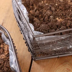 Set Of 2 Heart Shaped Summer Outdoor Garden Planter Trays -Outsunny Garden Zone set of 2 heart shaped summer outdoor garden planter trays5060964607580 04c MP