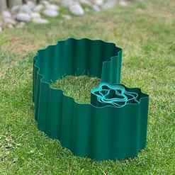 Set Of 3 Green Plastic Garden Lawn Edging (9m X 15cm Roll) -Outsunny Garden Zone set of 3 green plastic garden lawn edging 9m x 15cm roll 5060575109558 03c MP
