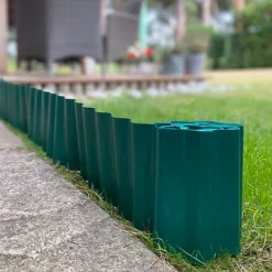 Set Of 5 Green Plastic Garden Lawn Edging (9m X 15cm Roll) 7 Set Of 5 Green Plastic Garden Lawn Edging (9m X 15cm Roll) -Outsunny Garden Zone set of 5 green plastic garden lawn edging 9m x 15cm roll 5056589500207 04c MP