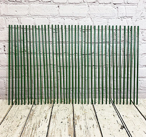 Set Of 80 Plastic Coated Metal Plant Support Sticks (60cm) 4 Set Of 80 Plastic Coated Metal Plant Support Sticks (60cm) - Image 4