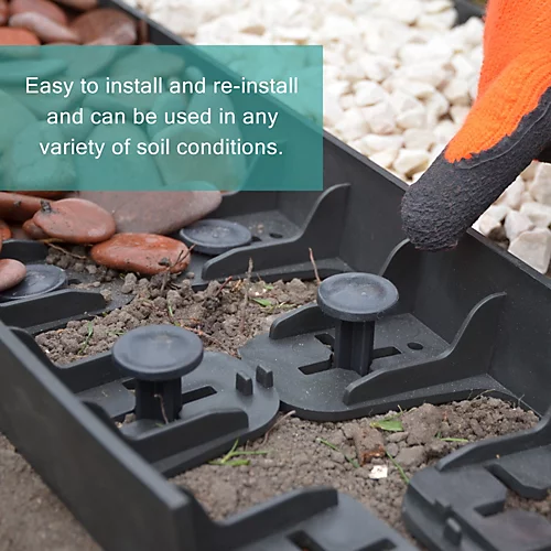 Spudulica 10 Pieces/7.5 Metres Flexible Garden Edging Black 60mm Height + Pins 2 Spudulica 10 Pieces/7.5 Metres Flexible Garden Edging Black 60mm Height + Pins - Image 2