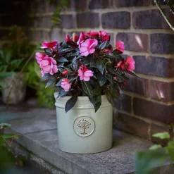 Verve Barcău Olive Ceramic Circular Plant Pot (Dia)20cm -Outsunny Garden Zone verve barcau olive ceramic circular plant pot dia 20cm5059340327747 01i