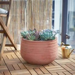 Verve Łyna Natural Terracotta Circular Plant Pot (Dia)36cm -Outsunny Garden Zone verve lyna natural terracotta circular plant pot dia 36cm5059340327594 01i